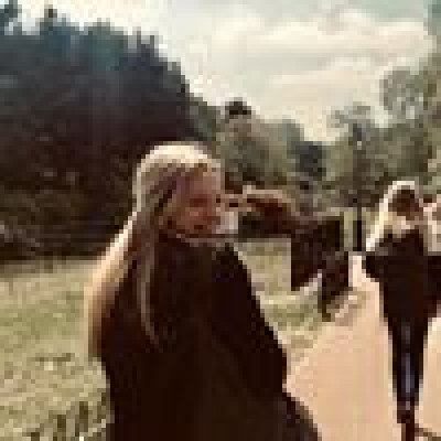 Justine  zoekt een Kamer / Studio in Gent