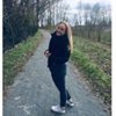 Britt  zoekt een Kamer / Appartement / Studio in Gent