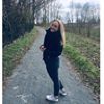 Britt  zoekt een Kamer / Appartement / Studio in Gent