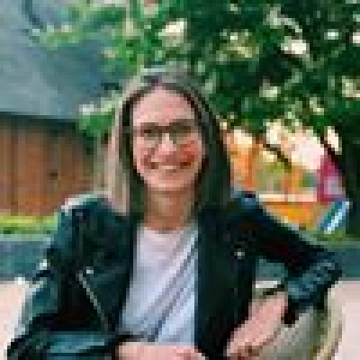 Laura  zoekt een Studio in Gent