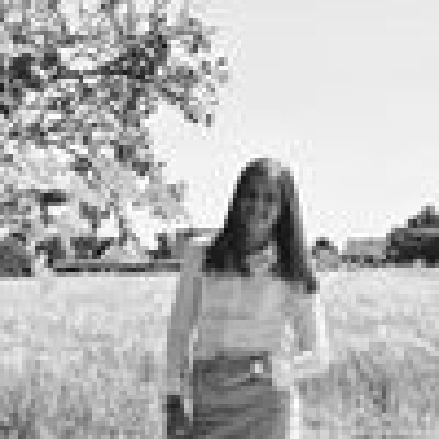 Stefanie  is looking for a Studio in Gent
