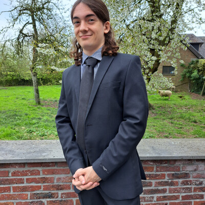 Noa zoekt een Kamer / Studio in Gent