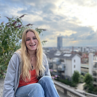 Jane  zoekt een Studio in Gent