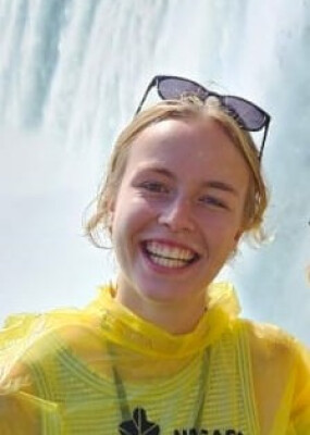 Leonie zoekt een Kamer / Appartement in Gent